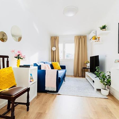 Modern 3 Bedroom Flat In Lisboa Extérieur photo
