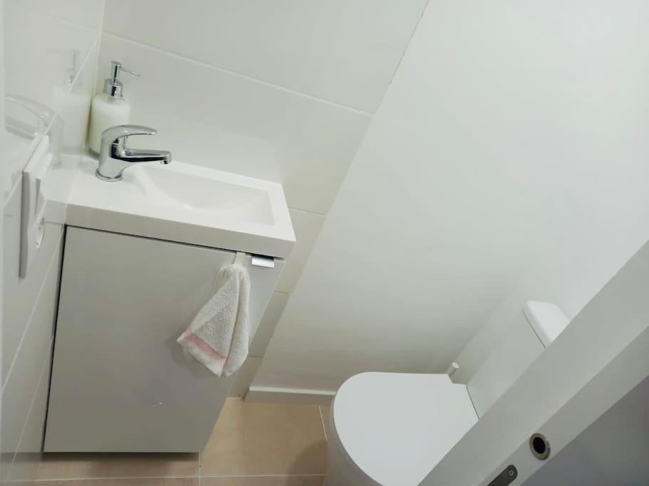 Modern 3 Bedroom Flat In Lisboa Extérieur photo