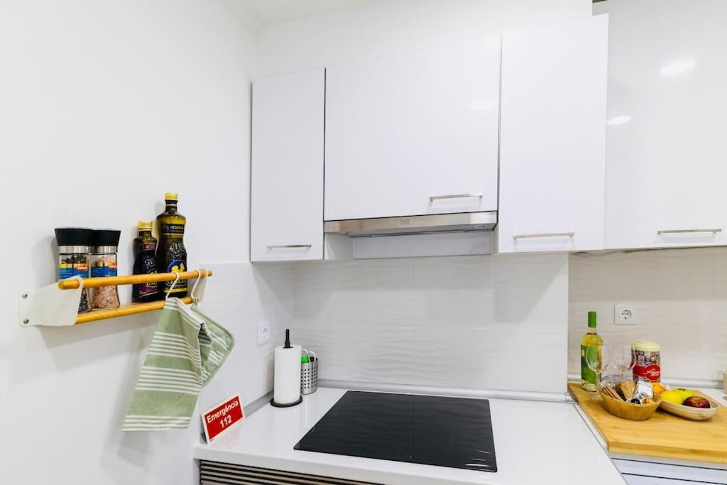 Modern 3 Bedroom Flat In Lisboa Extérieur photo