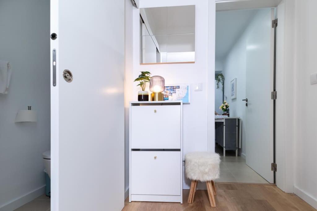 Modern 3 Bedroom Flat In Lisboa Extérieur photo