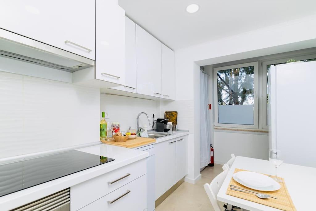 Modern 3 Bedroom Flat In Lisboa Extérieur photo